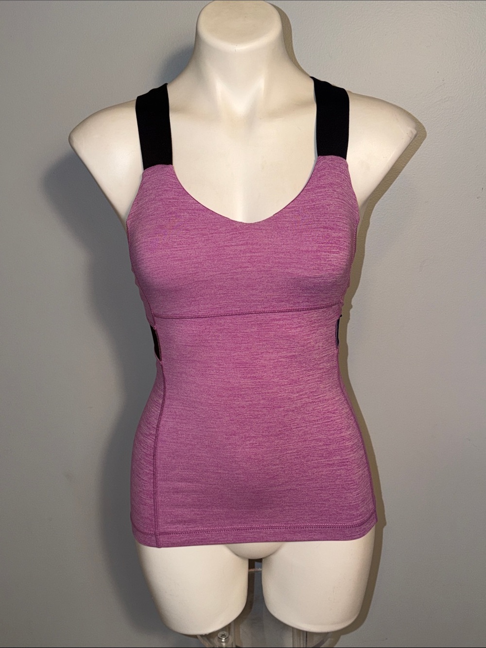 Lululemon Ladies Push Your Limits Tank Heathered Ultra Violet & Black. Small.